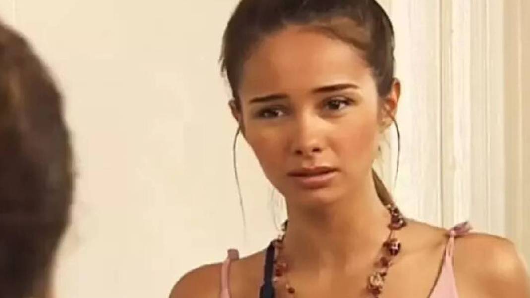 Akasya Durağı'nın güzeller güzeli Dilek'iydi... Pelin Sönmez'in son hali ağızları açık bıraktı! Osman Ağa bunu görmesin 1